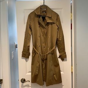 Women’s Tahari Rain Coat Sz 6